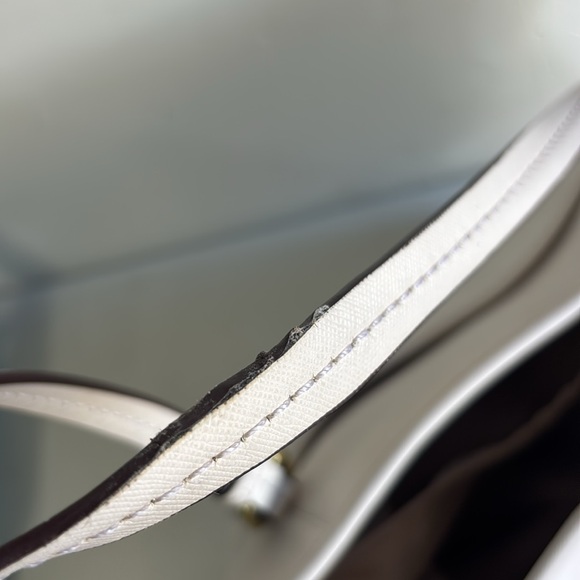 COACH PEYTON LEATHER ZIP TOP TOTE - Picture 12 of 13